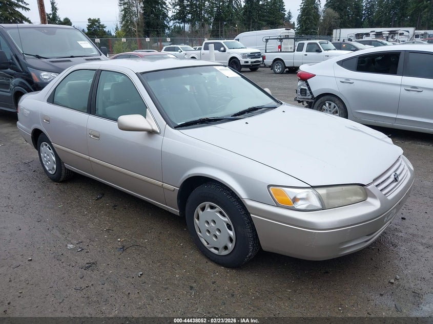 1999 Toyota Camry Le