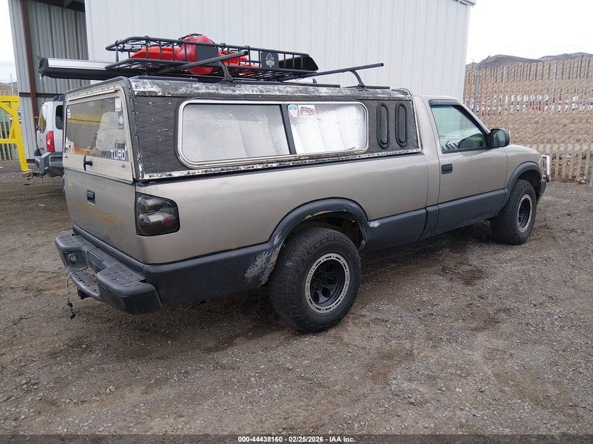 1998 Chevrolet S-10 Fleetside