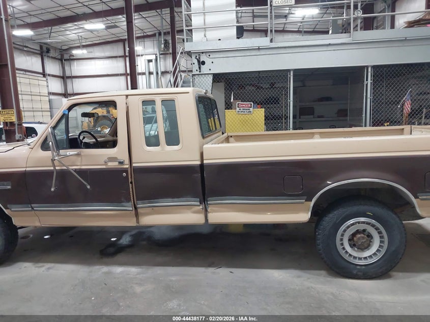 1989 Ford F250 VIN: 1FTHX26G6KKA69359 Lot: 44438177