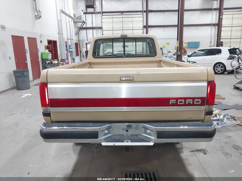 1989 Ford F250 VIN: 1FTHX26G6KKA69359 Lot: 44438177