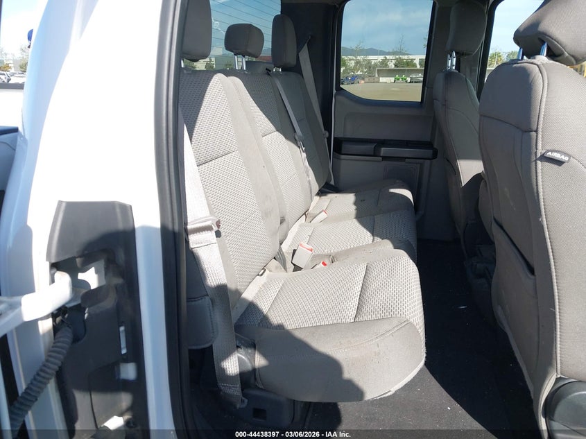 VIN 1FTEX1CP9JKE37551 2018 FORD F-150 XLT