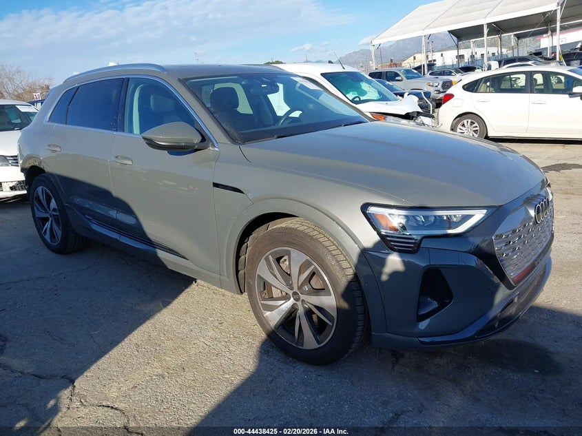 WA14AAGE0RB015891 2024 Audi Q8 E-Tron Premium Quattro auction photo 1