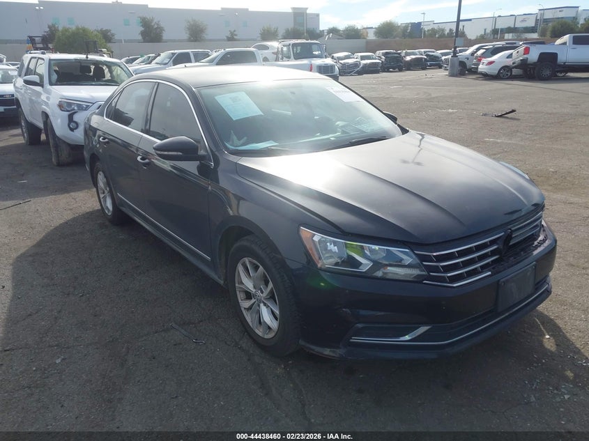 2016 Volkswagen Passat 1.8T S