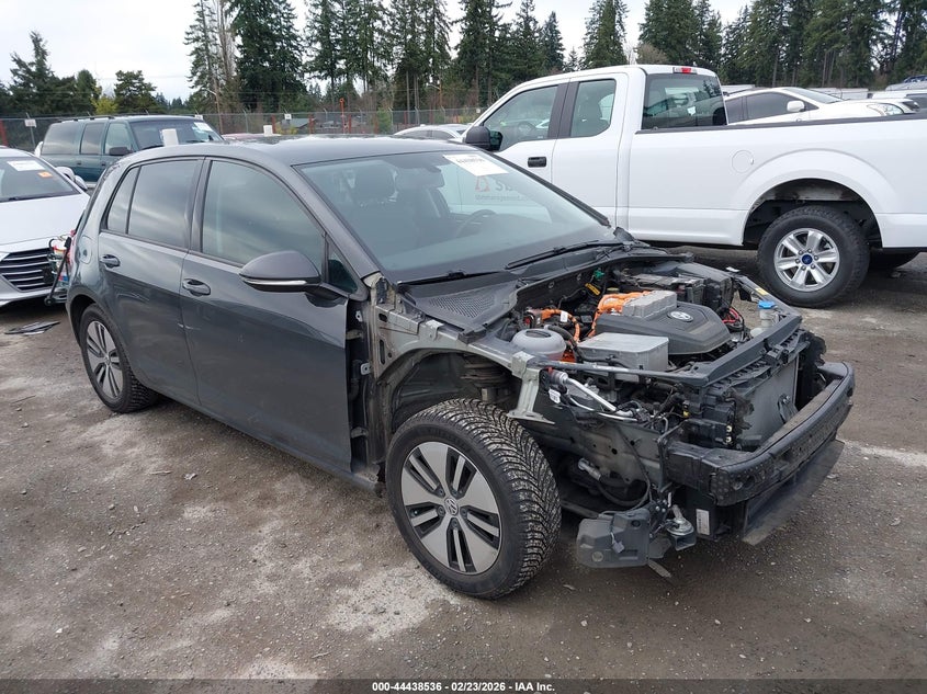 2016 Volkswagen E-Golf Se