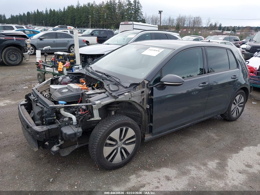 2016 Volkswagen E-Golf Se