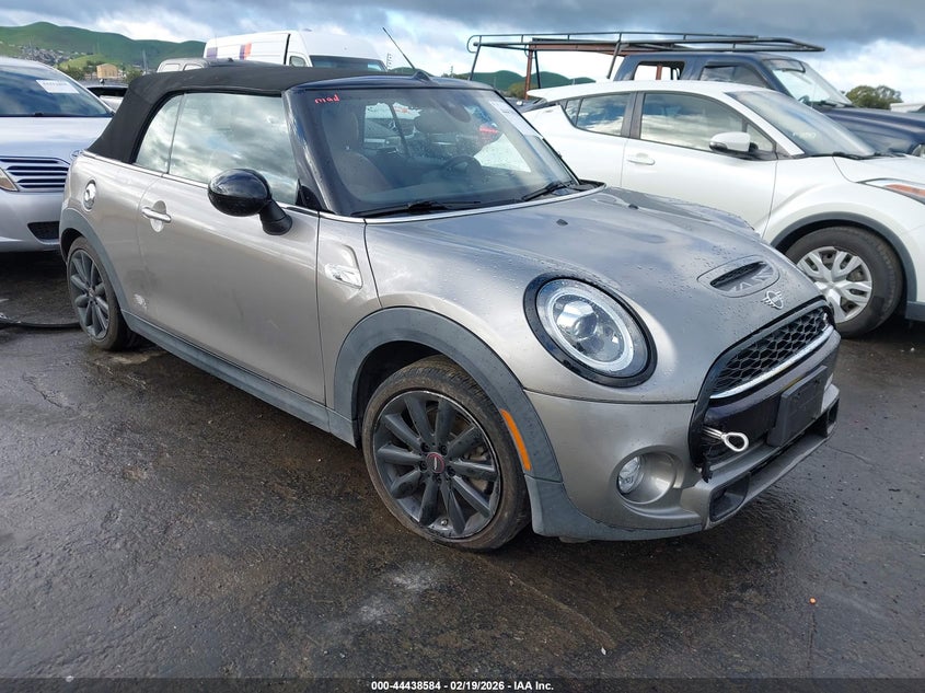 2019 Mini Convertible Cooper S