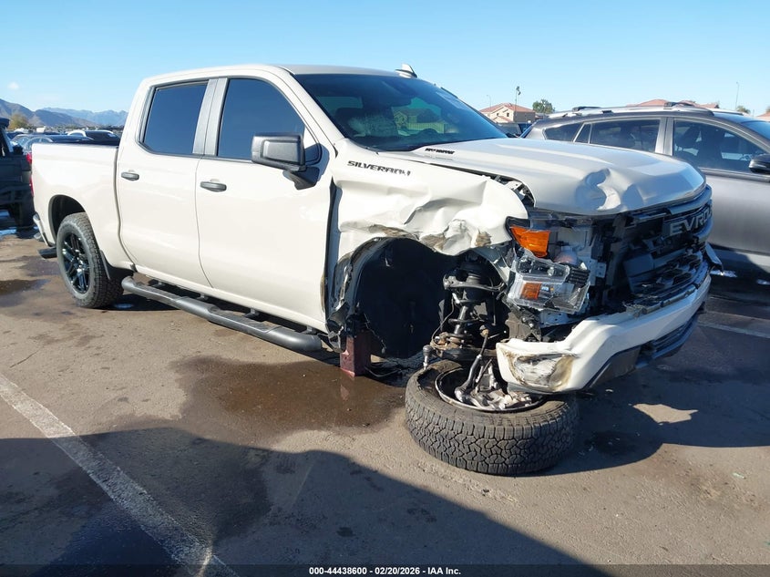 2026 Chevrolet Silverado 1500 2Wd Short Bed Custom