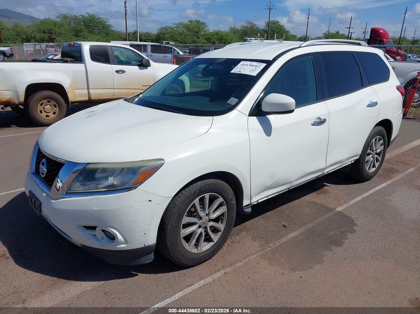 2016 NISSAN PATHFINDER auction photo 2