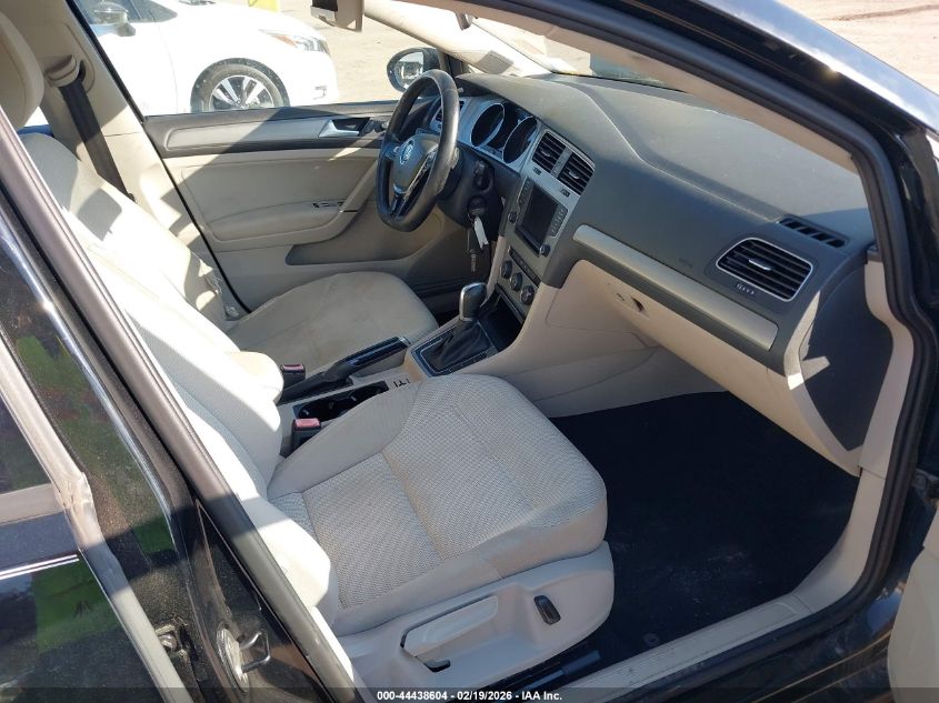 2016 Volkswagen Golf Sportwagen Tsi S 4-Door