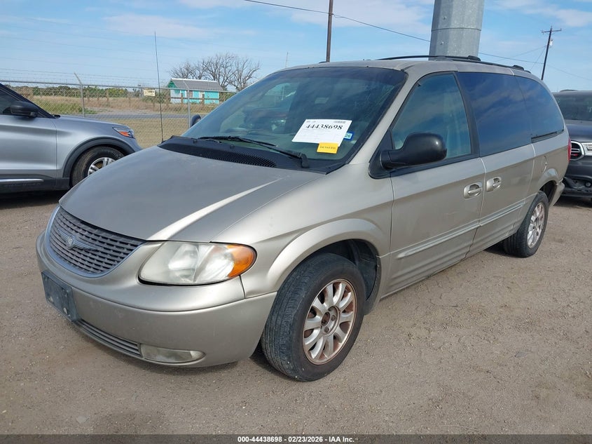 2002 Chrysler Town & Country Lxi