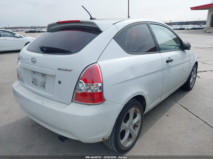 2009 Hyundai Accent Se