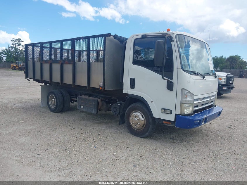 2014 ISUZU NPR HD DSL REG AT
