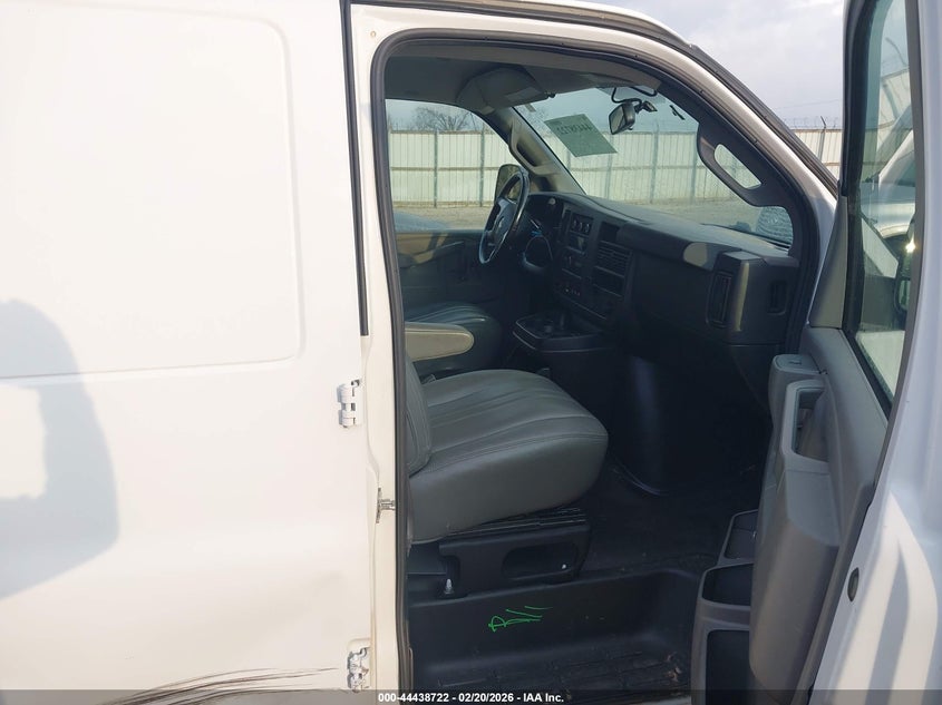 CHEVROLET EXPRESS 2500 2019. Lot# 44438722. VIN 1GCWGBFP8K1180850. Photo 1