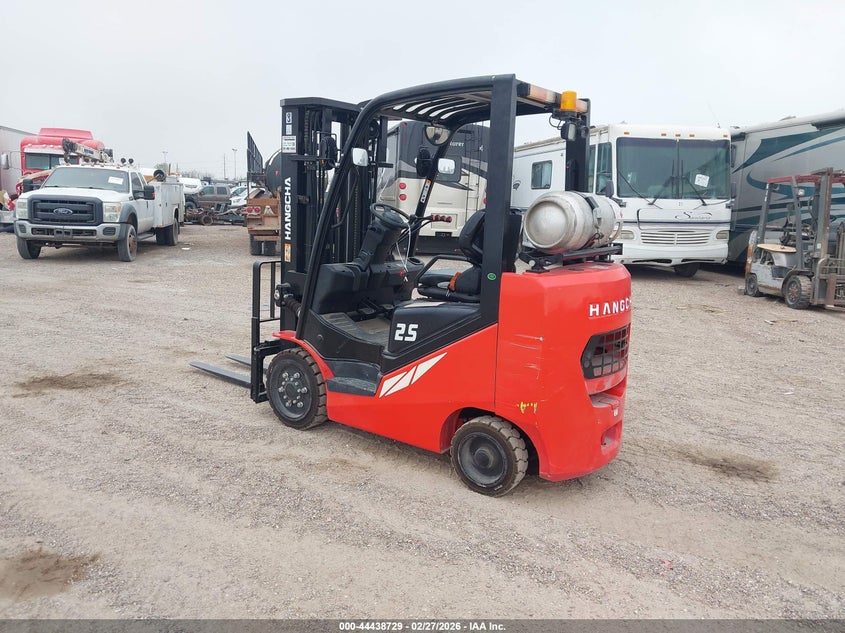 Vin: 0000000011bb01077, lot: 44935369, equipment forklift 20233