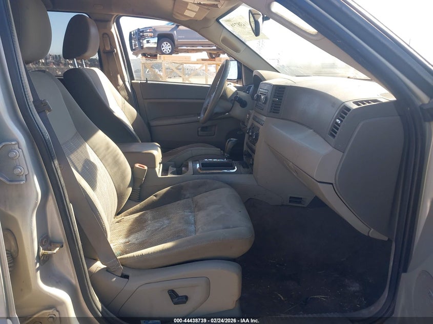 2007 Jeep Grand Cherokee Laredo