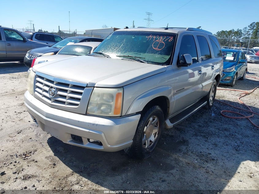 2005 Cadillac Escalade Standard