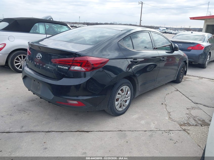 2019 Hyundai Elantra Se