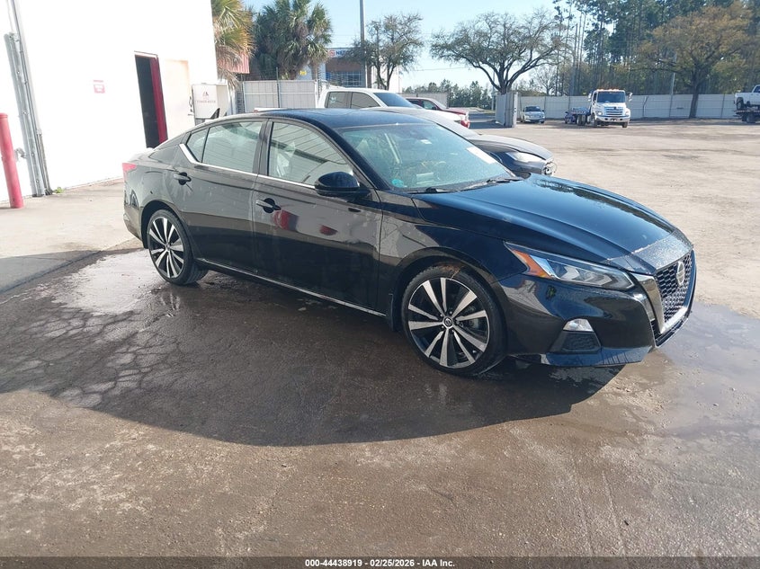 2022 Nissan Altima Sr Vc-Turbo Fwd