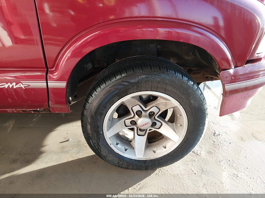 1995 GMC Sonoma VIN: 1GTDT19Z2SK524323 Lot: 44438920