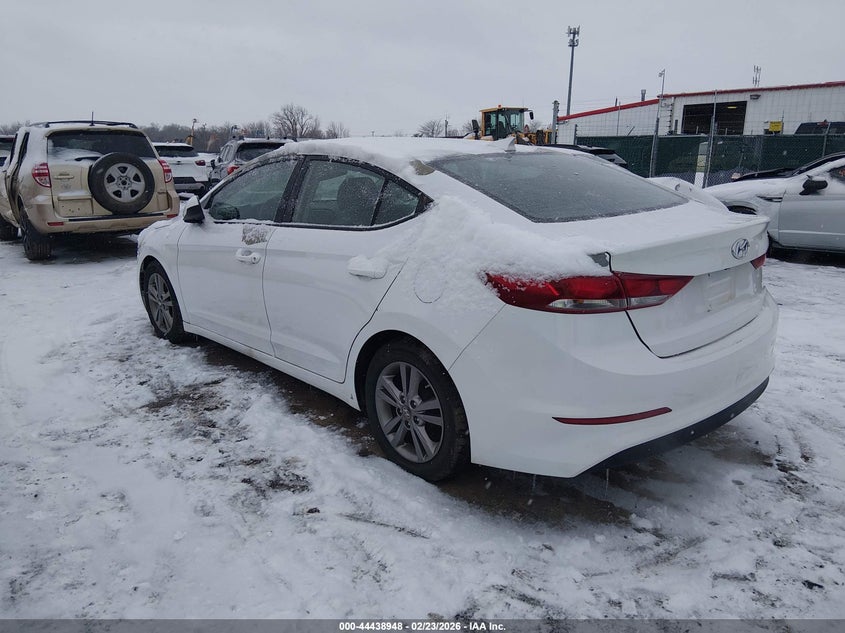 VIN 5NPD84LF6HH123849 2017 HYUNDAI ELANTRA SE