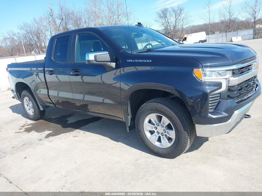 2022 Chevrolet Silverado 1500 4Wd Standard Bed Lt