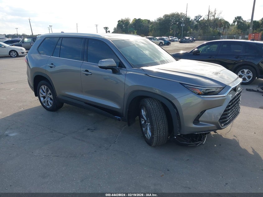 TOYOTA HIGHLANDER LIMITED