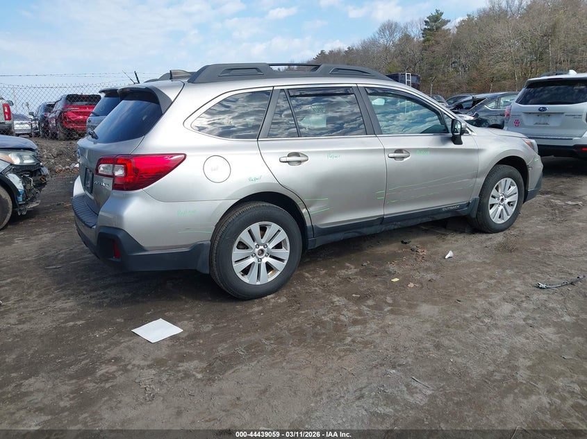2019 Subaru Outback 2.5I Premium