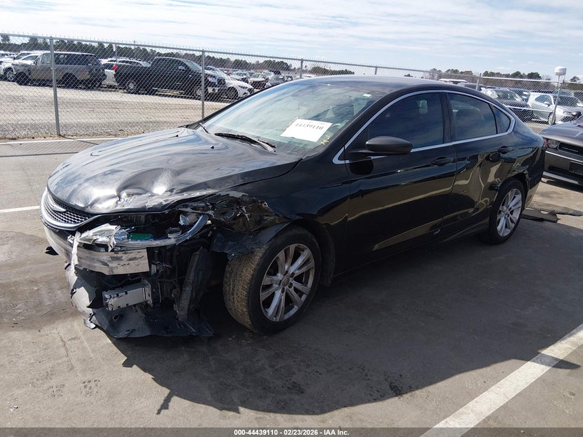 2015 CHRYSLER 200 auction photo 2
