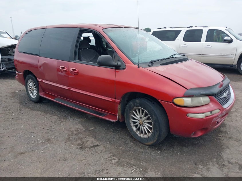 2000 Chrysler Town & Country Lx