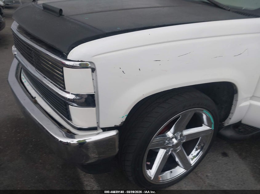 1996 Chevrolet Tahoe C1500 VIN: 1GNEC13R1TJ347405 Lot: 44439140