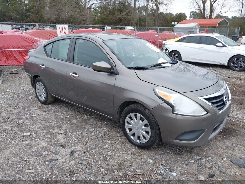 2015 Nissan Versa 1.6 S/1.6 S+/1.6 Sl/1.6 Sv