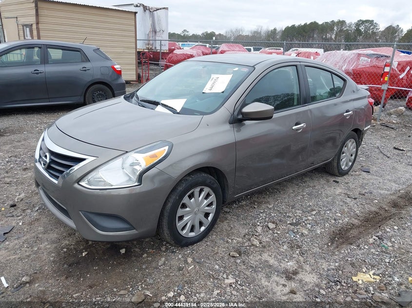 2015 Nissan Versa 1.6 S/1.6 S+/1.6 Sl/1.6 Sv