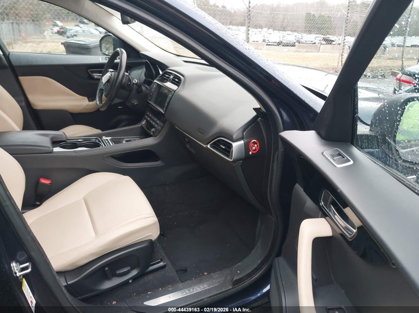 2017 Jaguar F-Pace 35T Premium