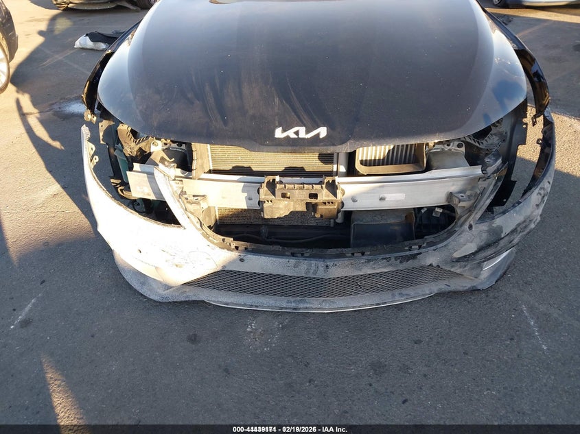 2022 Kia K5 Lx VIN: 5XXG24J27NG118035 Lot: 44439171