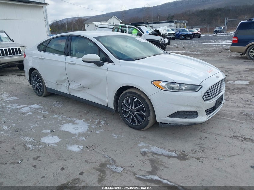 2013 Ford Fusion S