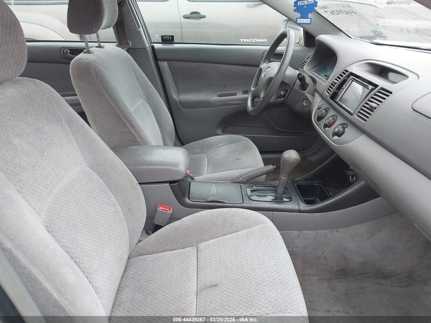 2003 Toyota Camry Le