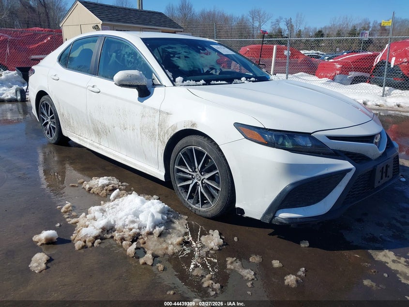 2021 Toyota Camry Se