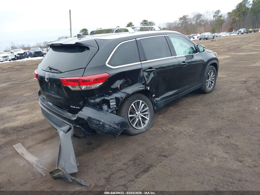 2019 Toyota Highlander Xle