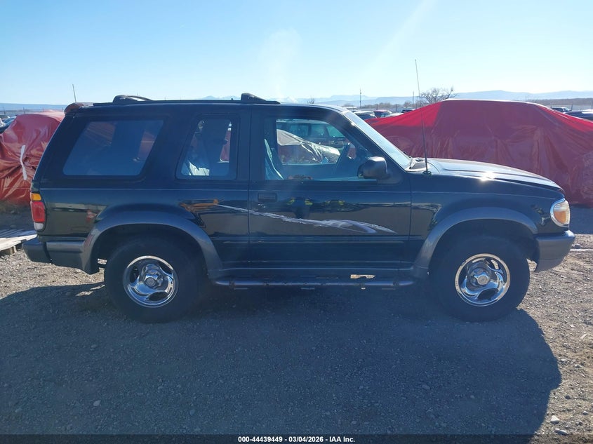 1997 Ford Explorer Sport/Xl VIN: 1FMDU24E6VUB65621 Lot: 44439449