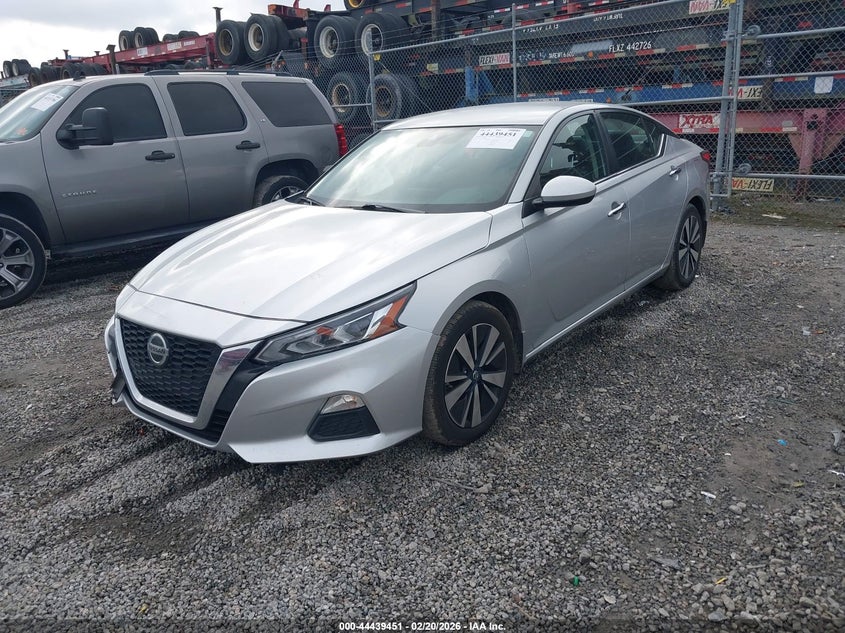 2022 Nissan Altima Sv Fwd