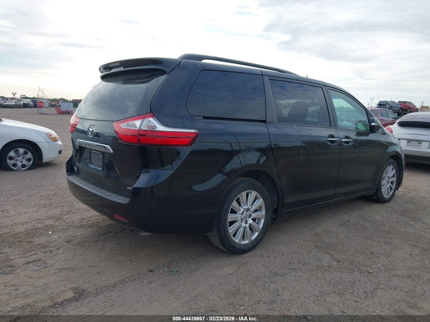 2017 Toyota Sienna Limited 7 Passenger