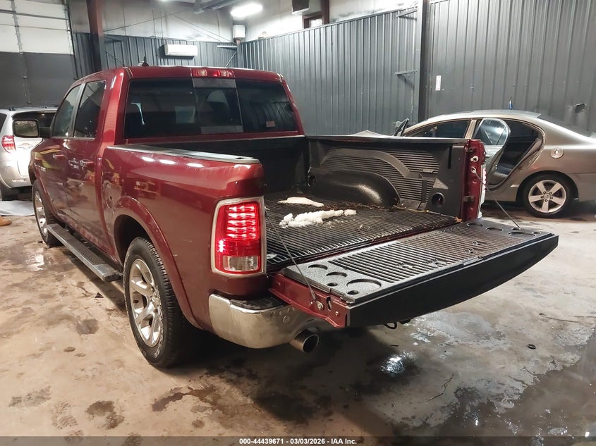 2017 Ram 1500 Laramie 4X4 5'7 Box