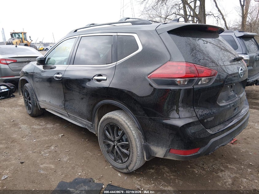 2018 Nissan Rogue Sv