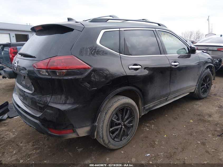 2018 Nissan Rogue Sv