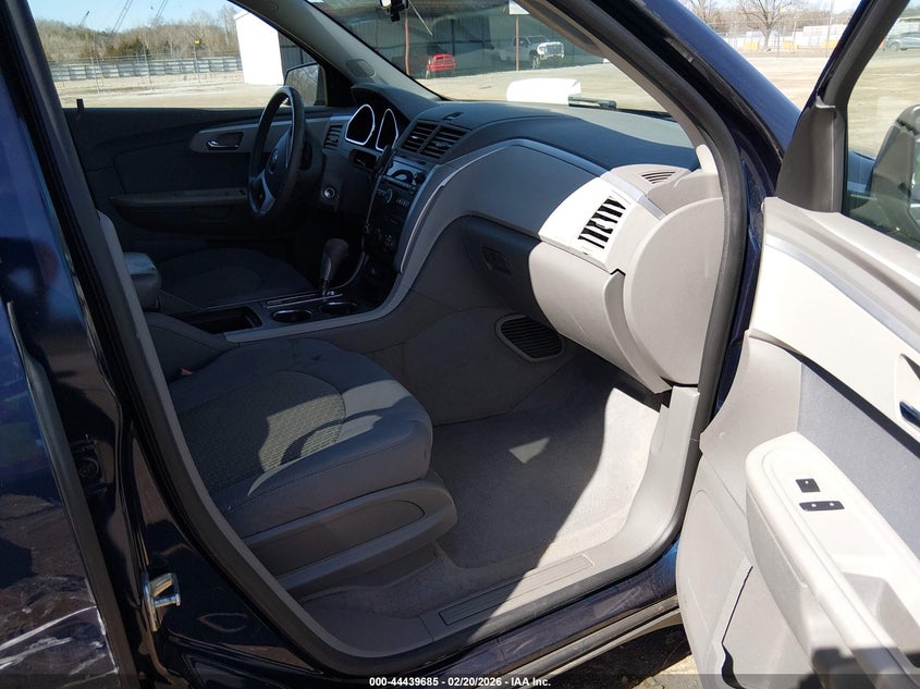 2012 Chevrolet Traverse Ls