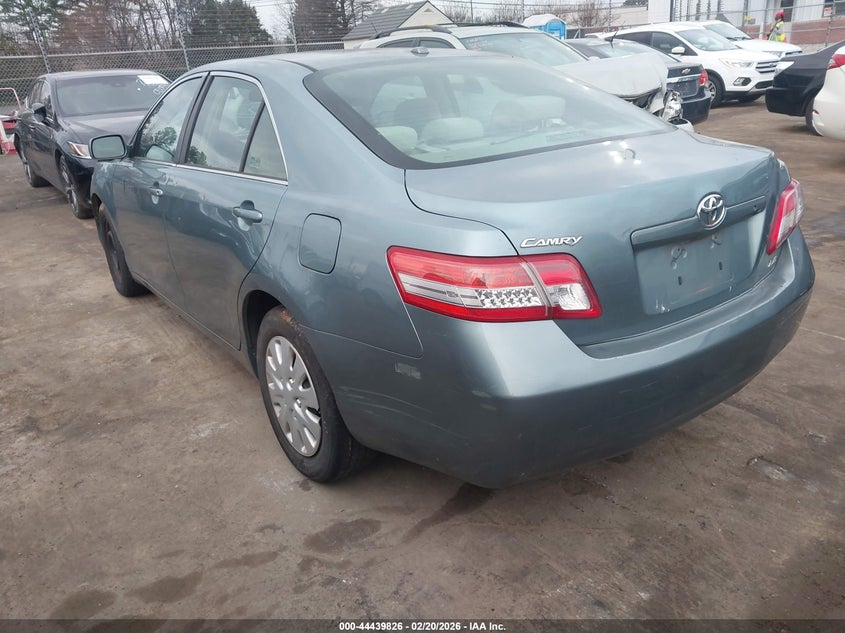 2010 Toyota Camry Le