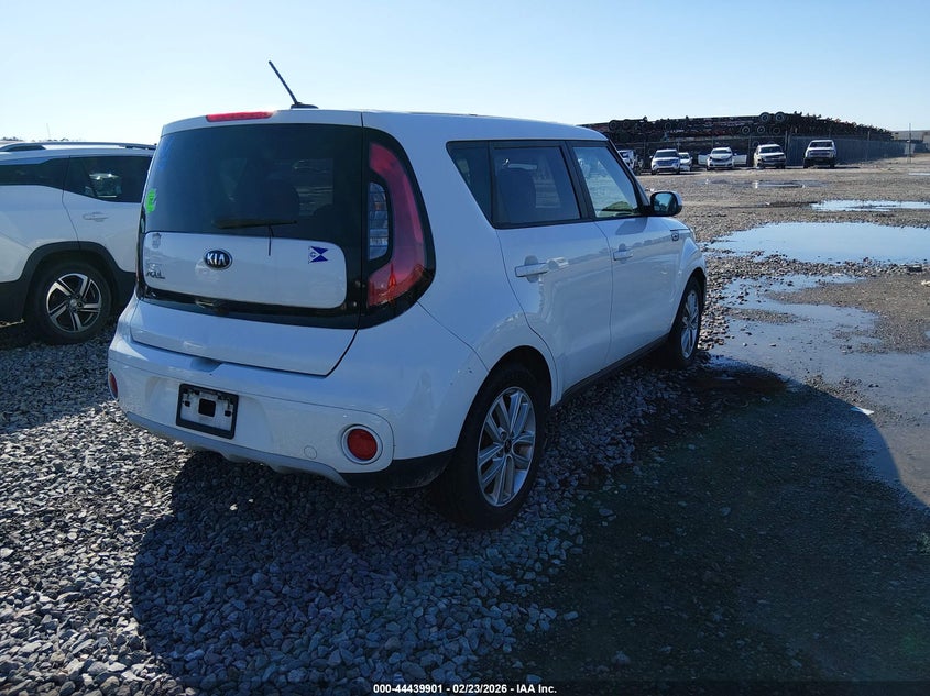 2019 Kia Soul +
