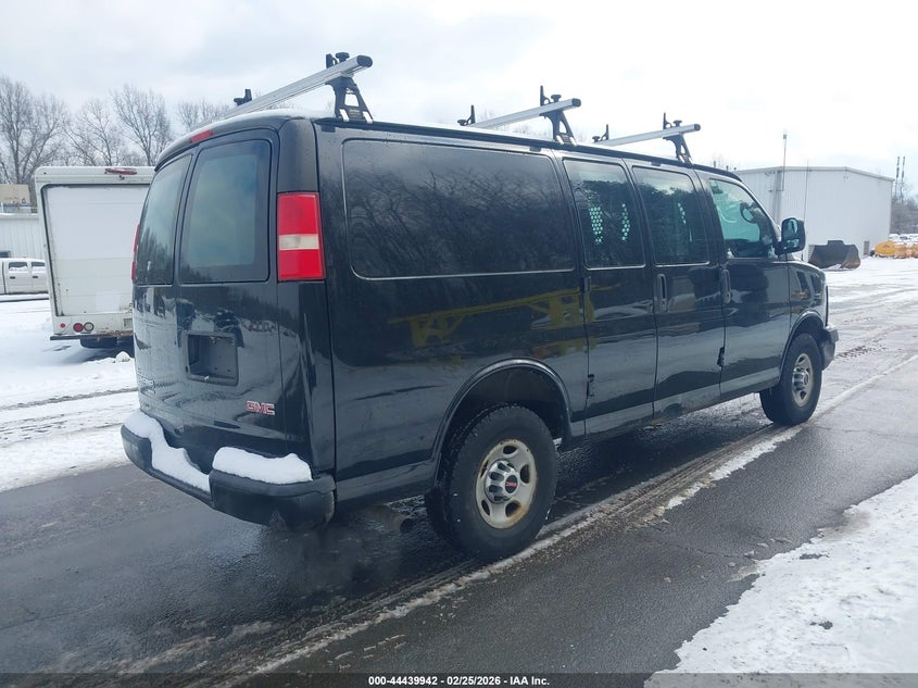 2014 GMC Savana 2500 Work Van