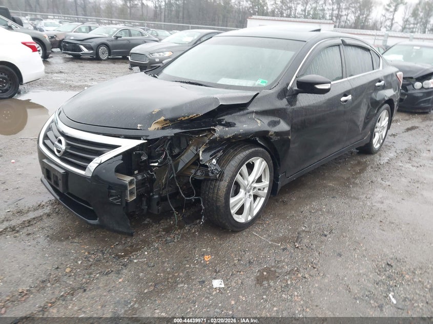 2013 Nissan Altima 3.5 Sv