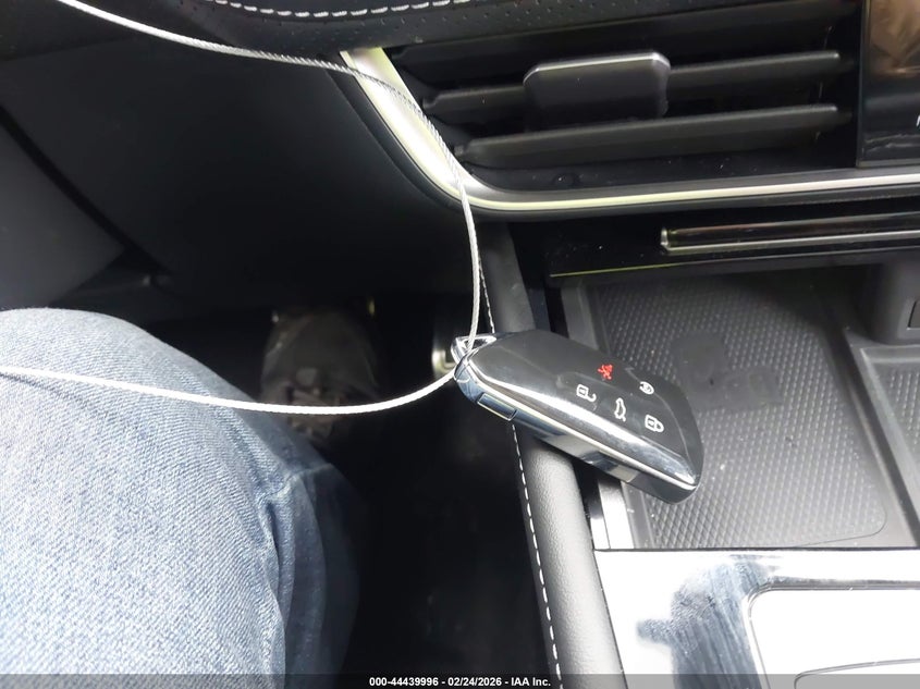 2024 Volkswagen Atlas Cross Sport 2.0T Sel Premium R-Line VIN: 1V2FE2CA0RC239604 Lot: 44439996